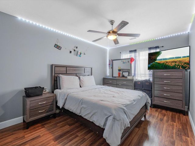 5002 Grasilla Drive, Houston, TX 77045