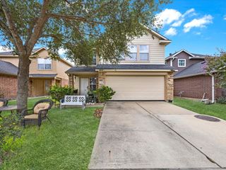5002 Grasilla Drive, Houston, TX 77045