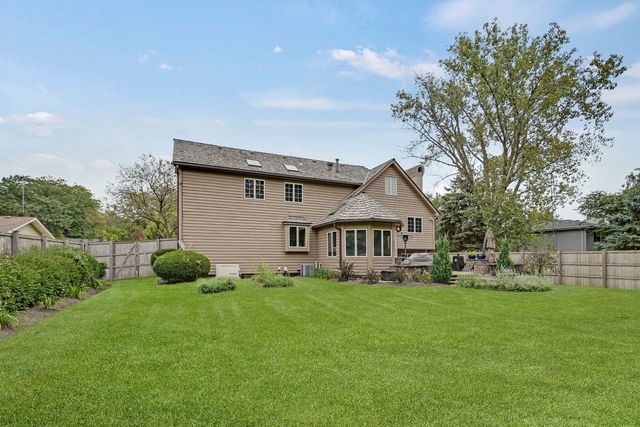 12910 S Hadfield Drive, Plainfield, IL 60585