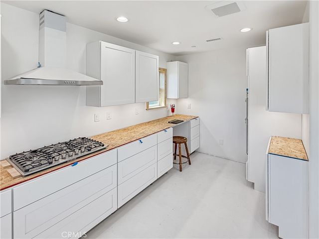 26885 Modoc Lane, Lake Arrowhead, CA 92352