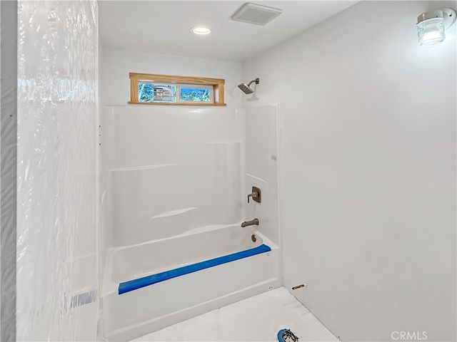26885 Modoc Lane, Lake Arrowhead, CA 92352