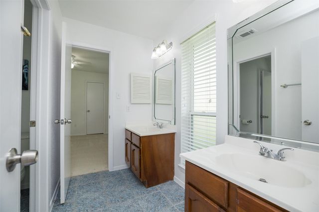 12410 Pantano Drive, Houston, TX 77065