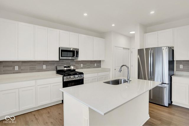 1353 Mahoning Road, Sheridan, IN 46069