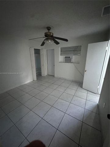 11012 SW 4th St, Sweetwater, FL 33174