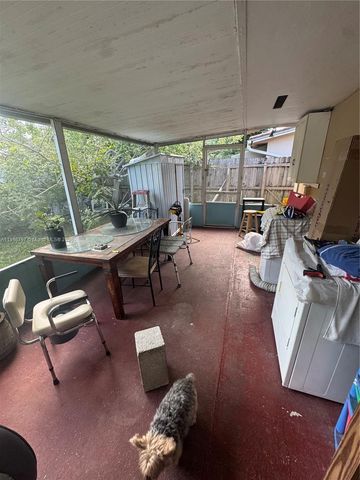 11012 SW 4th St, Sweetwater, FL 33174