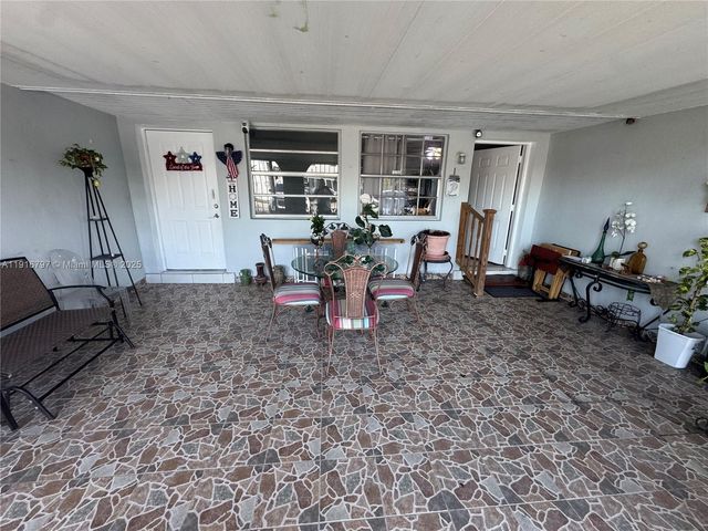 11012 SW 4th St, Sweetwater, FL 33174