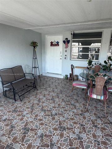 11012 SW 4th St, Sweetwater, FL 33174