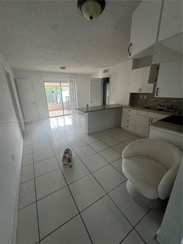 11012 SW 4th St, Sweetwater, FL 33174