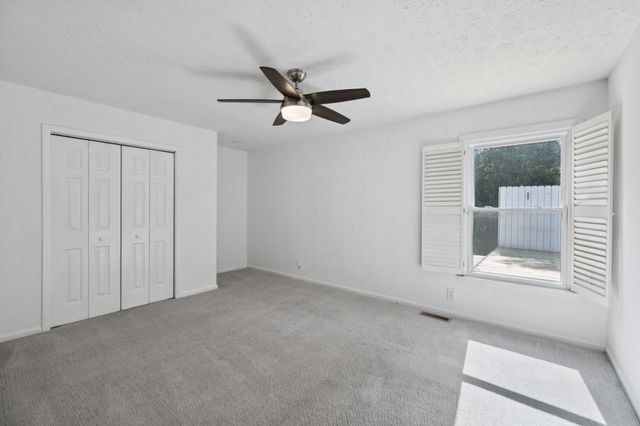 8988 Big Oak Dr, Murfreesboro, TN 37129