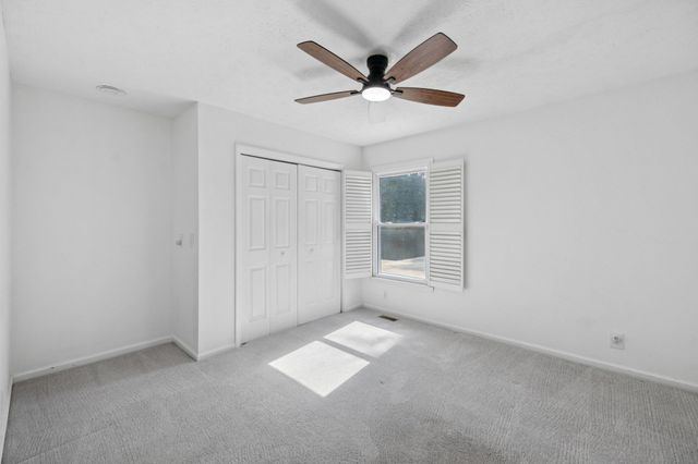 8988 Big Oak Dr, Murfreesboro, TN 37129