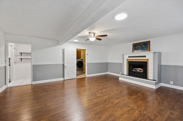 8988 Big Oak Dr, Murfreesboro, TN 37129