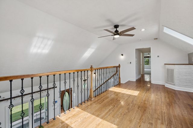 8988 Big Oak Dr, Murfreesboro, TN 37129