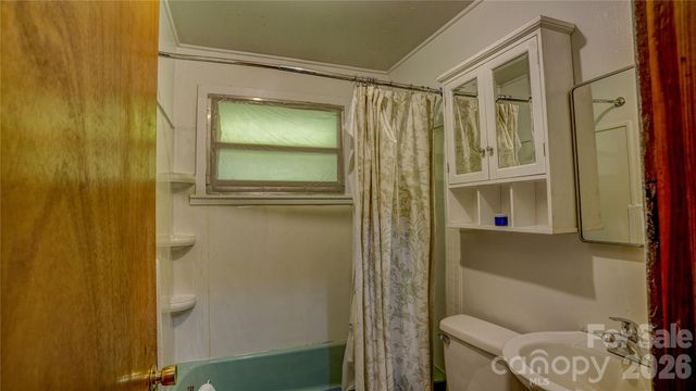 1213 Roaring Fork Road, Mars Hill, NC 28754