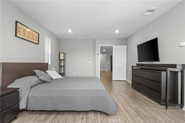 1609 Mahogany Tree, Upland, CA 91784