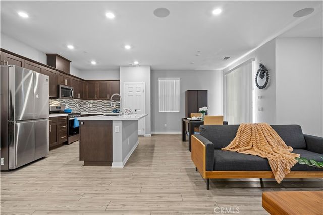 1609 Mahogany Tree, Upland, CA 91784