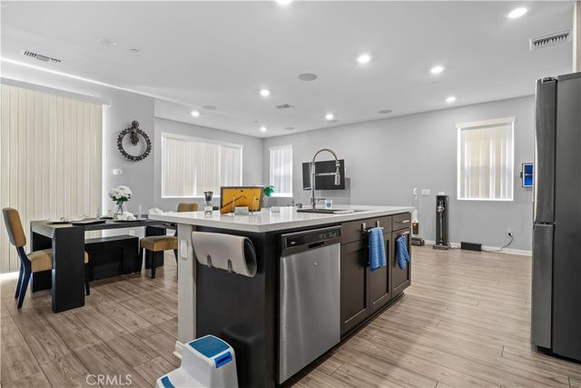 1609 Mahogany Tree, Upland, CA 91784