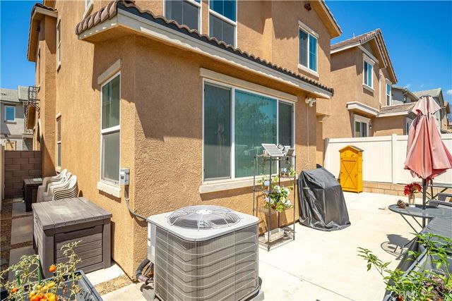 1609 Mahogany Tree, Upland, CA 91784