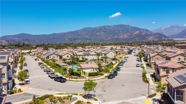 1609 Mahogany Tree, Upland, CA 91784