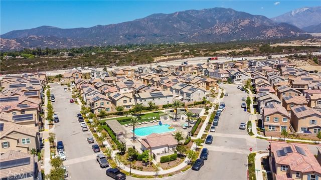 1609 Mahogany Tree, Upland, CA 91784