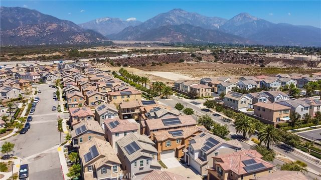 1609 Mahogany Tree, Upland, CA 91784
