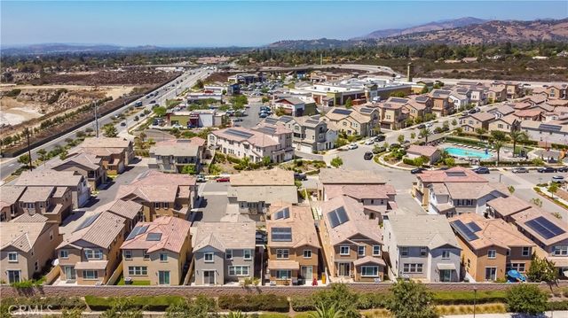1609 Mahogany Tree, Upland, CA 91784