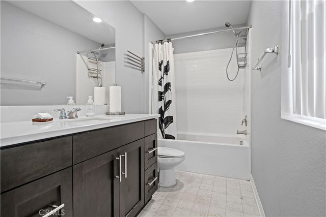 1609 Mahogany Tree, Upland, CA 91784