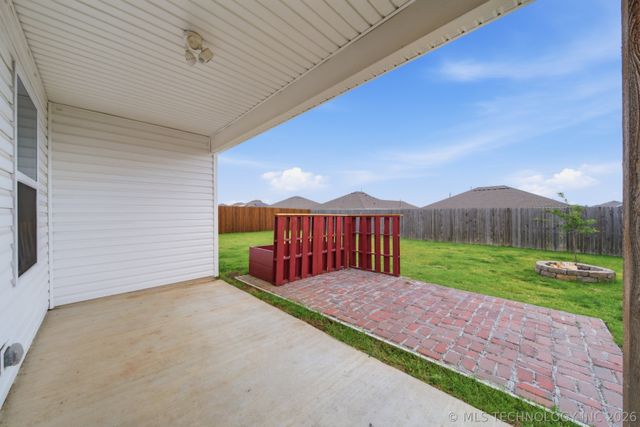 29321 E 80th Street S, Broken Arrow, OK 74014