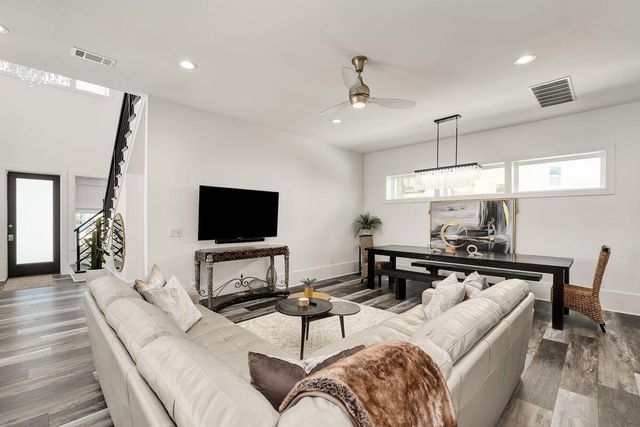 28 W Palm Beach Court, Miramar Beach, FL 32550