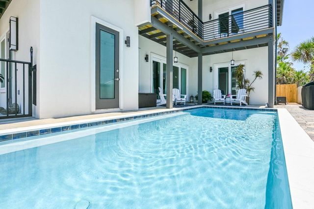 28 W Palm Beach Court, Miramar Beach, FL 32550