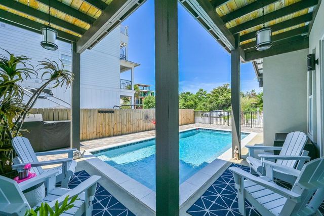 28 W Palm Beach Court, Miramar Beach, FL 32550