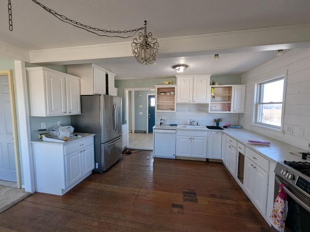 3818 N Hammell Beach Road, Au Gres, MI 48703