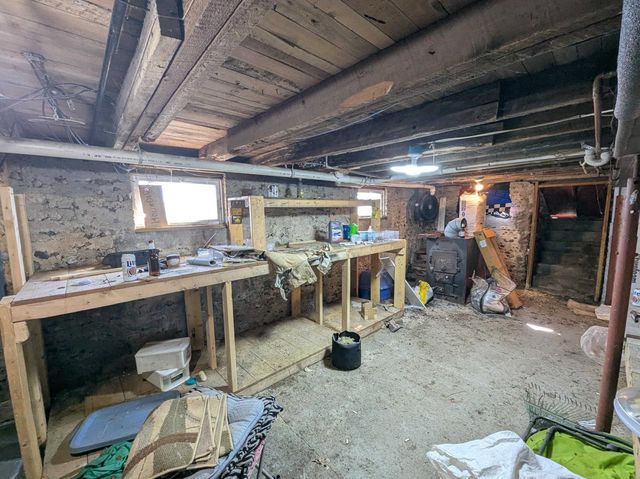 3818 N Hammell Beach Road, Au Gres, MI 48703