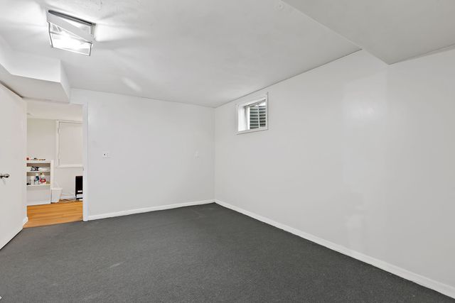 7 Woodhead Drive, Lake Villa, IL 60046