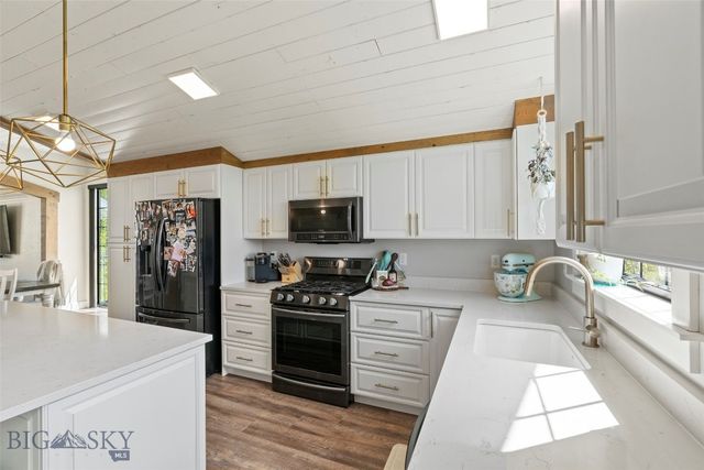 5667 Staffanson Road, Bozeman, MT 59718