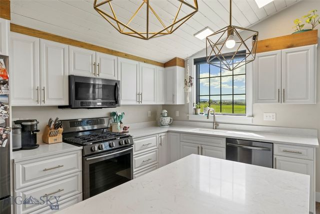 5667 Staffanson Road, Bozeman, MT 59718