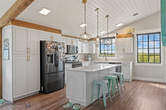 5667 Staffanson Road, Bozeman, MT 59718