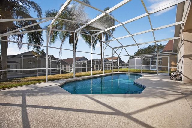 355 HIGH POINT DRIVE, Davenport, FL 33837