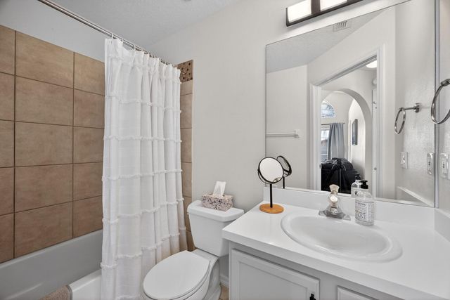 355 HIGH POINT DRIVE, Davenport, FL 33837