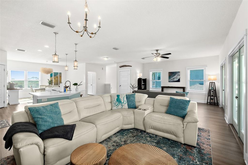 Image 12 of property listing at 5124 OSCEOLA AVENUE, St Augustine, FL 32080