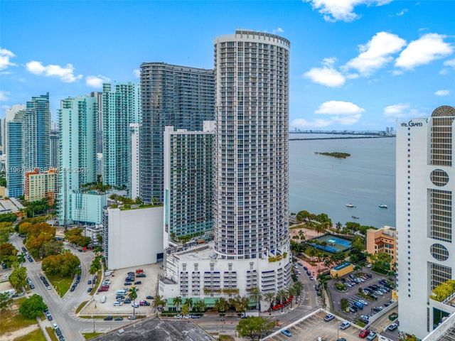 1750 N Bayshore Dr 3901, Miami, FL 33132