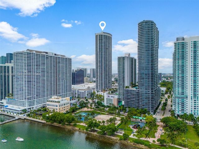 1750 N Bayshore Dr 3901, Miami, FL 33132