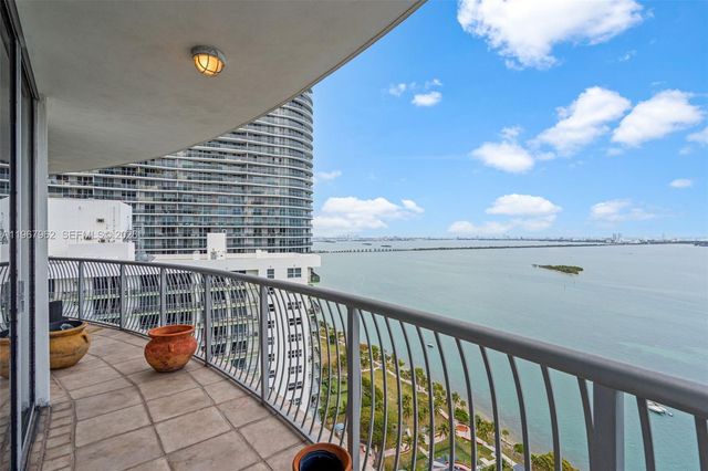 1750 N Bayshore Dr 3901, Miami, FL 33132