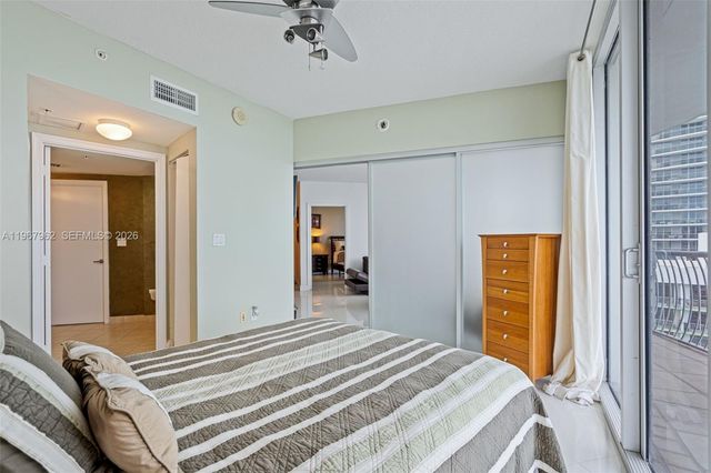 1750 N Bayshore Dr 3901, Miami, FL 33132