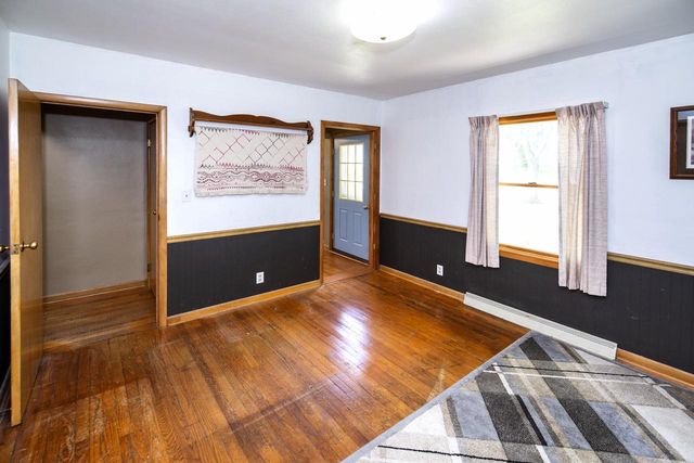 N10454 County Road V, Mayville, WI 53050