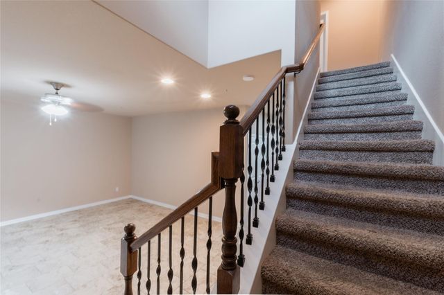 7220 Wyoming Springs DR 203, Round Rock, TX 78681