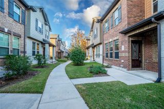 7220 Wyoming Springs DR 203, Round Rock, TX 78681