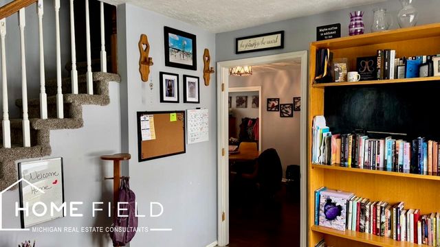 719 N Saginaw Street, Owosso, MI 48867