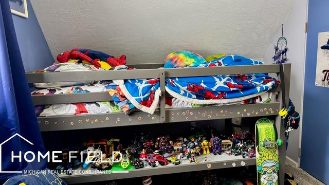 719 N Saginaw Street, Owosso, MI 48867