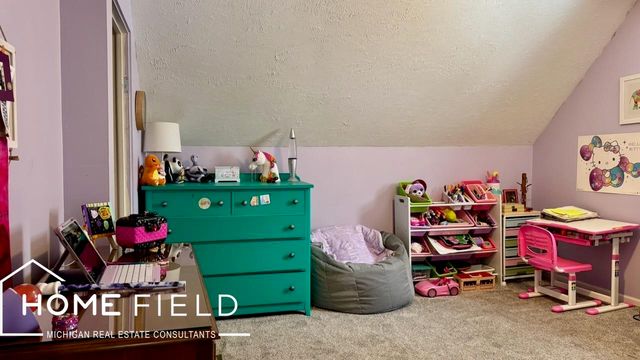 719 N Saginaw Street, Owosso, MI 48867