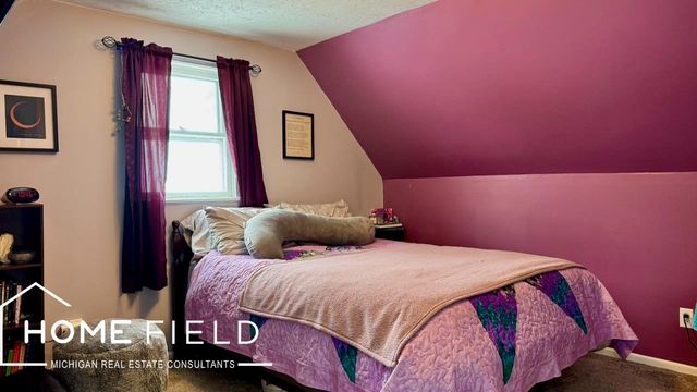 719 N Saginaw Street, Owosso, MI 48867